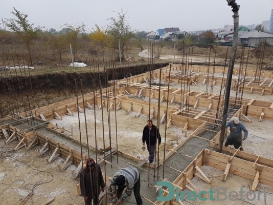 Turnare de fundament, biserica sect, Riscani Chisinau